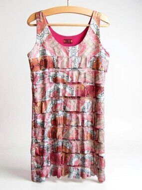Isle by Melis Kozan Dress Size L Tiered Ruffle Sleeveless Stretch Retro Artsy
